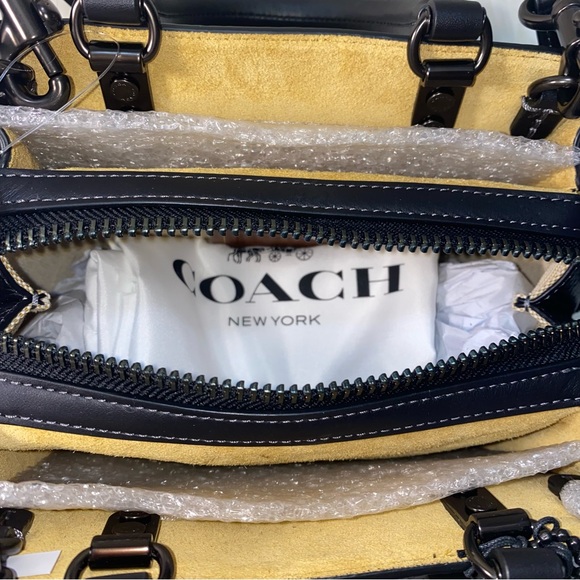 Coach leather small rogue purse New - Picture 9 of 14